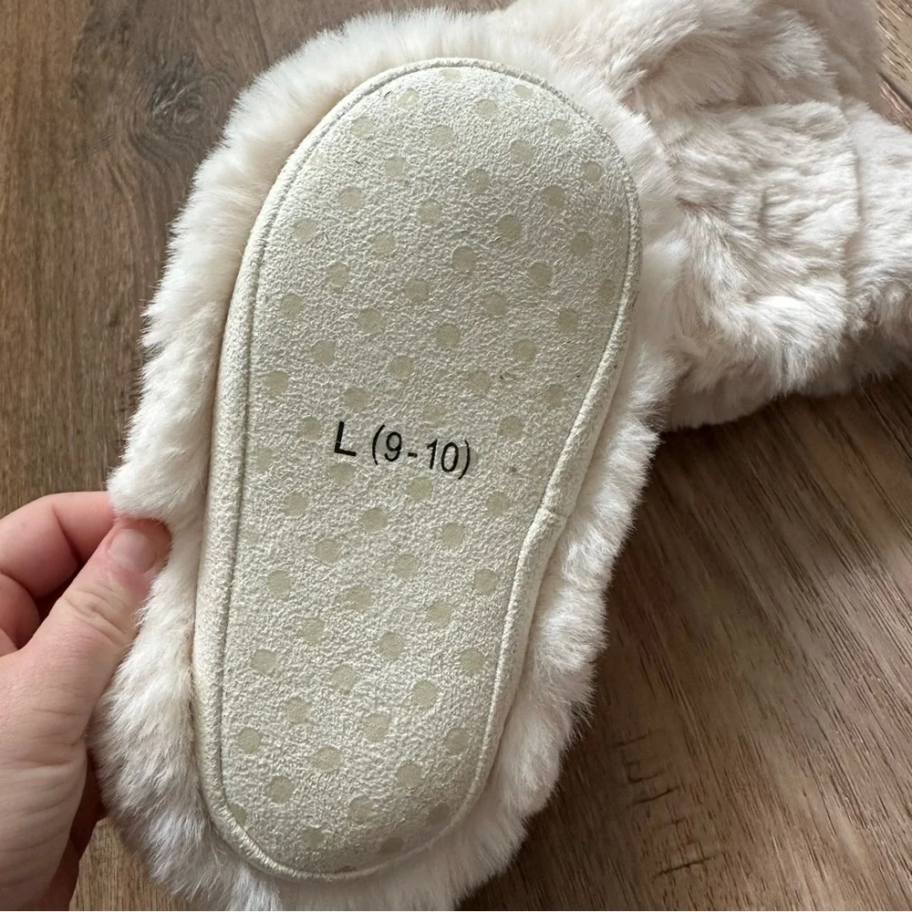 NWT!‎ Cat & Jack Girl’s Booties, Slippers, Non-skid, Easy On, Faux Fur, L 9/10